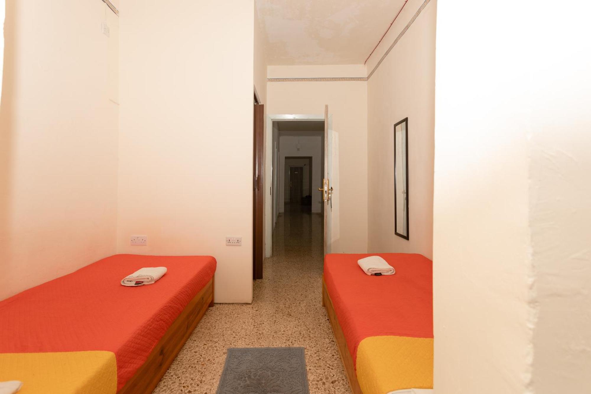 Tarona Guesthouse Bahía de San Pablo Habitación foto